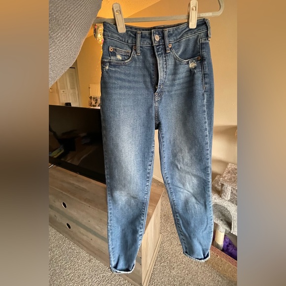 Gap Jeans - Picture 2 of 4